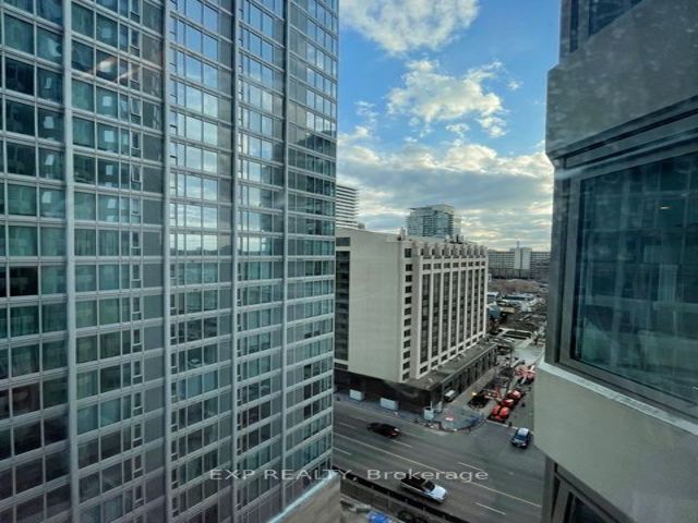 1509 - 155 Yorkville Ave