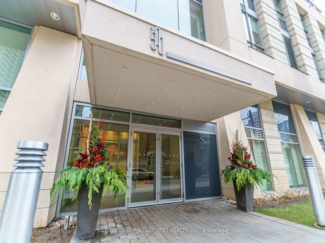 703 - 500 Sherbourne St