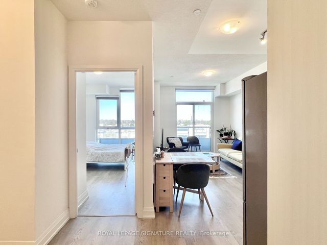 722 - 591 Sheppard Ave E
