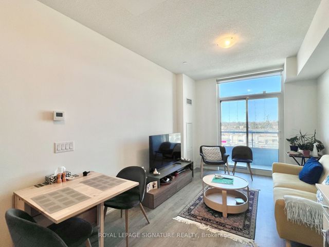 722 - 591 Sheppard Ave E