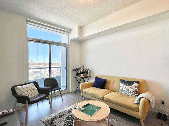 722 - 591 Sheppard Ave E