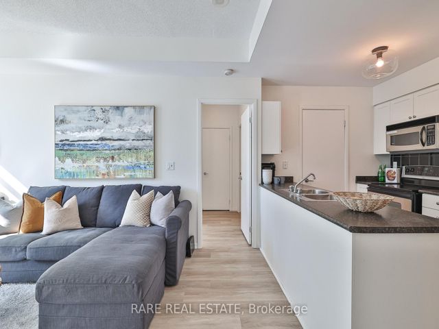 233 - 231 Fort York Blvd