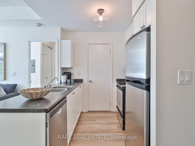 233 - 231 Fort York Blvd