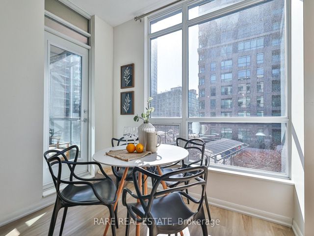 233 - 231 Fort York Blvd