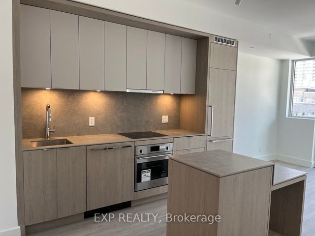 309 - 625 Sheppard Ave S