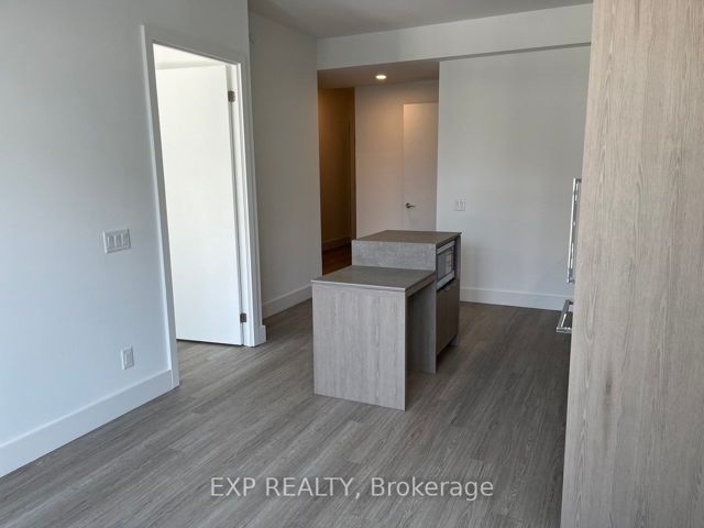 309 - 625 Sheppard Ave S
