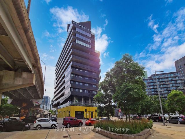 911 - 21 Lawren Harris Sq