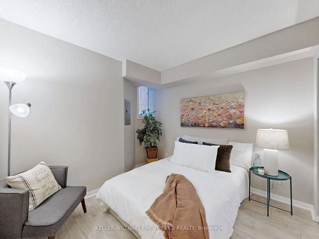 701 - 7 Sudbury St N