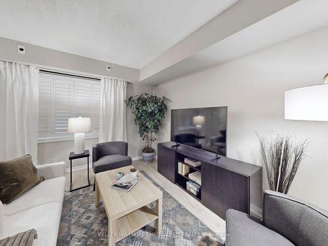 701 - 7 Sudbury St N