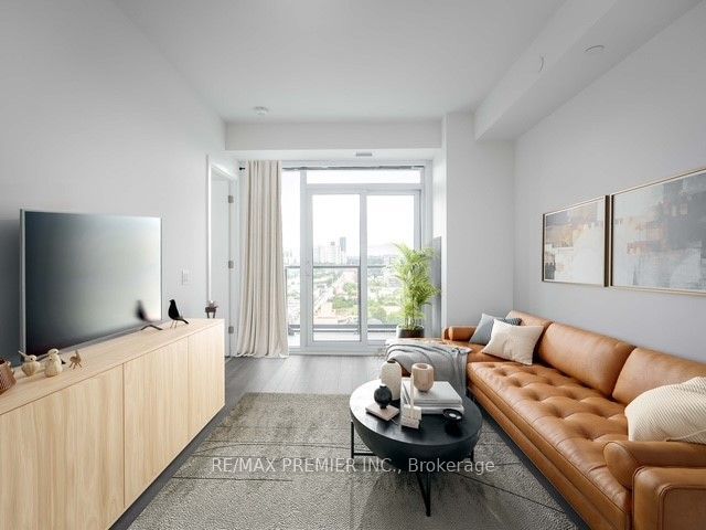 1811 - 50 Power St