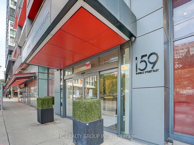 607 - 159 Dundas St E