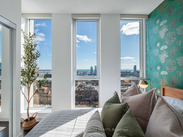 2802 - 55 Regent Park Blvd