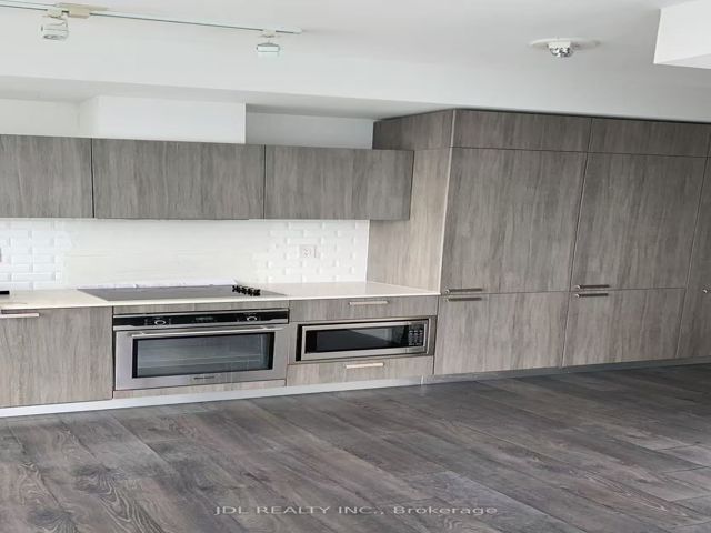 3703 - 50 Charles St E