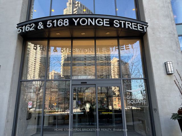 2003 - 5162 Yonge St
