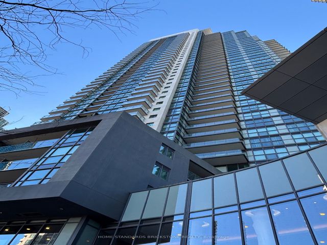 2003 - 5162 Yonge St