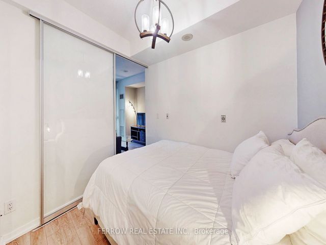 1306 - 55 Bremner Blvd