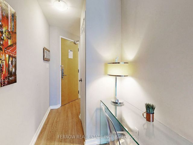 1306 - 55 Bremner Blvd