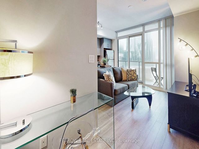1306 - 55 Bremner Blvd