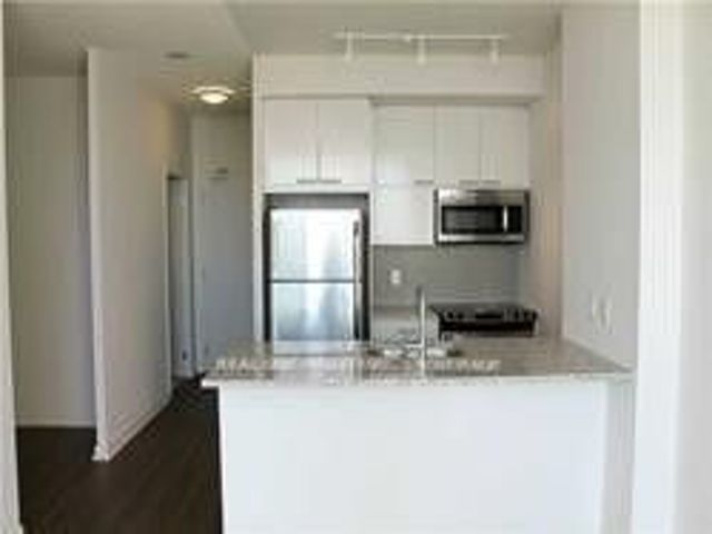 2611 - 66 Forest Manor Rd