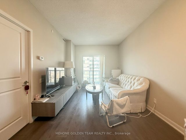 Lph505 - 5168 Yonge St
