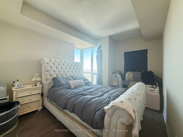 Lph505 - 5168 Yonge St
