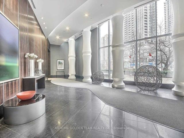 Lph505 - 5168 Yonge St