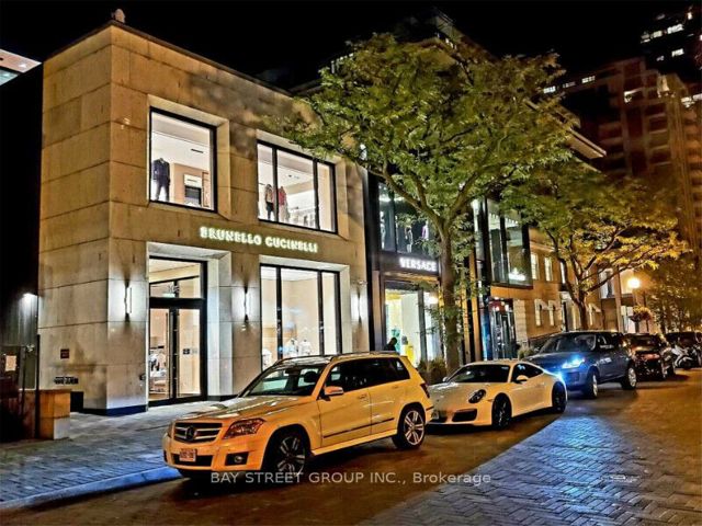 1709 - 188 Cumberland St