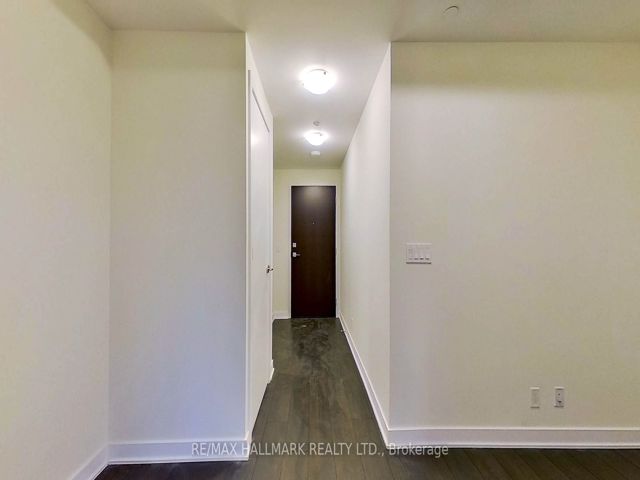 3601 - 2221 Yonge St