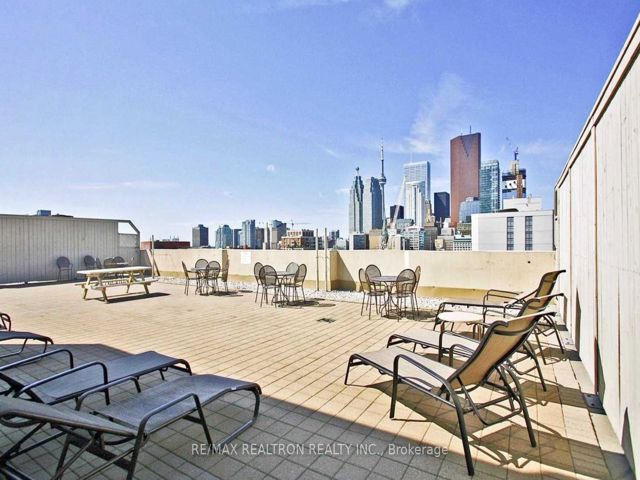 508 - 323 Richmond St E