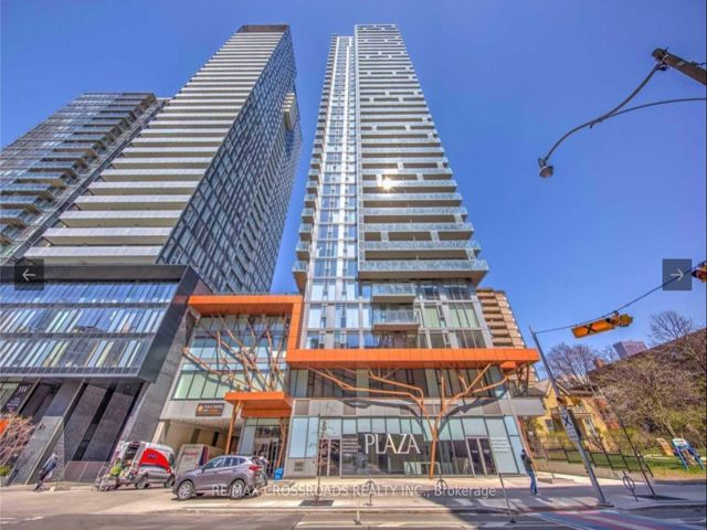 1205 - 50 Wellesley St E
