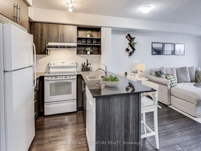 621 - 120 Dallimore Circ