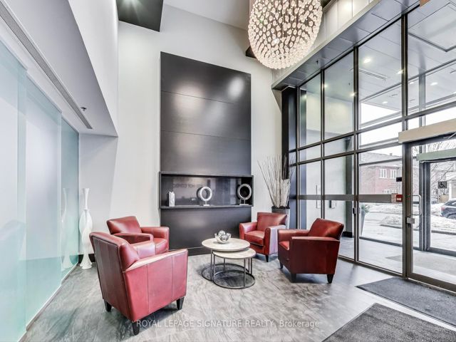 621 - 120 Dallimore Circ