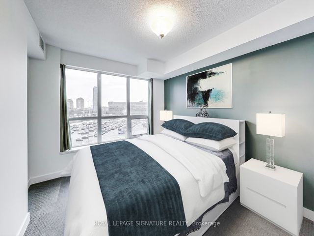 621 - 120 Dallimore Circ
