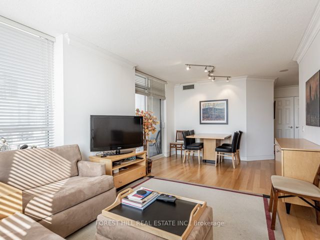 526 - 80 Harrison Garden Blvd