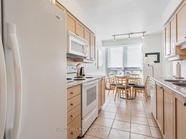 526 - 80 Harrison Garden Blvd