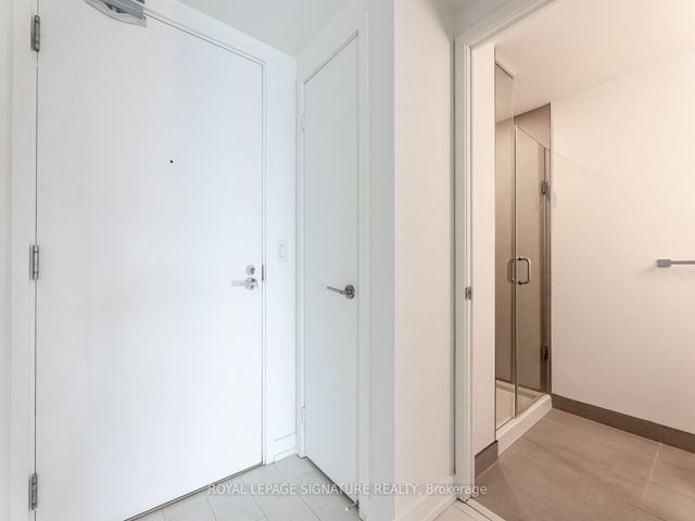 2815 - 19 Western Battery Rd