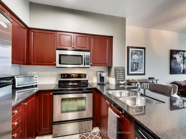 PH8 - 509 Beecroft Rd