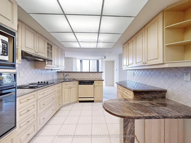403 - 131 Torresdale Ave