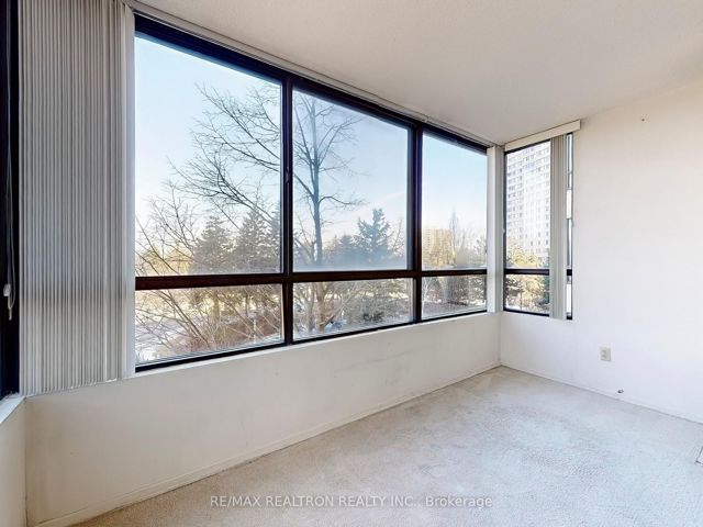 403 - 131 Torresdale Ave