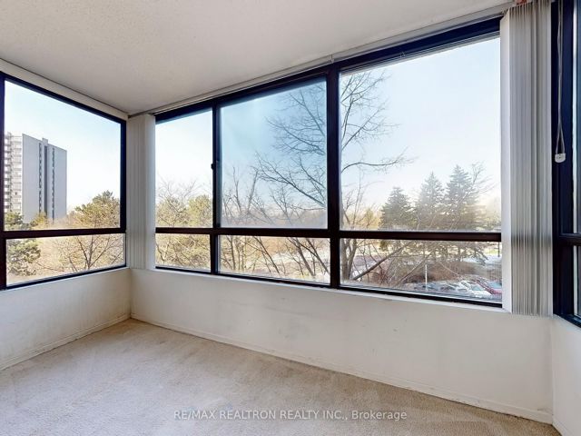 403 - 131 Torresdale Ave