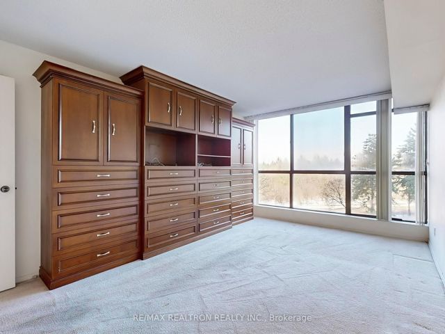 403 - 131 Torresdale Ave