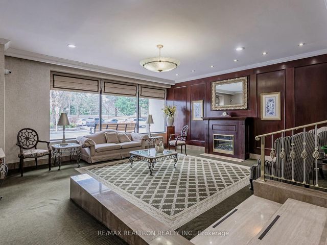 403 - 131 Torresdale Ave