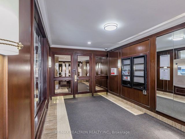 403 - 131 Torresdale Ave
