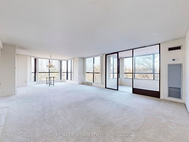 403 - 131 Torresdale Ave