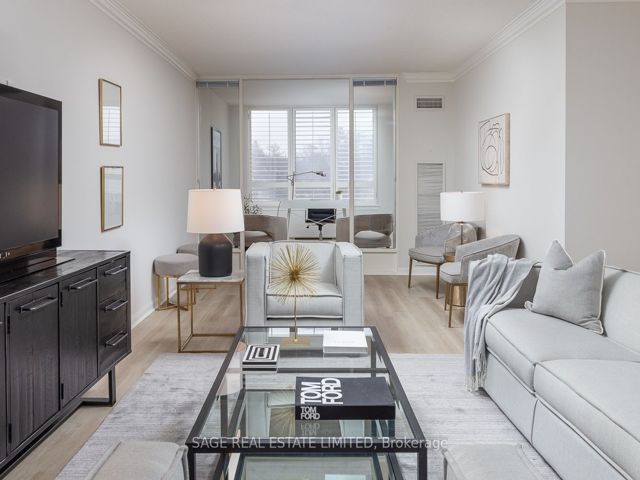 504 - 2900 Yonge St