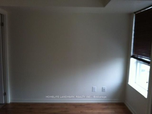 1524 - 38 Joe Shuster Way