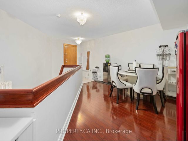 1109 - 33 University Ave