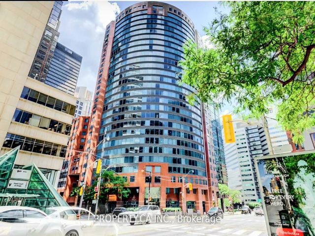 1109 - 33 University Ave