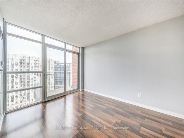 1724 - 38 Joe Shuster Way