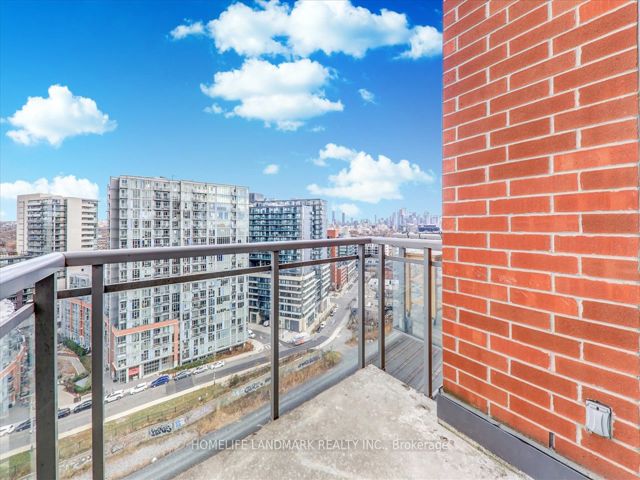 1724 - 38 Joe Shuster Way